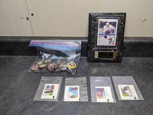 lot 211 image: 1969 Topps Decals, Vintage MLB Bottle Caps, Lindros Hockey Card on Plaque