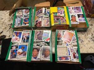 lot 236 image: MLB Baseball Card Lot Upper Deck Score
