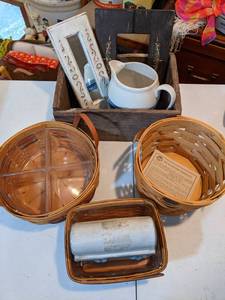 lot 53 image: Longaberger Baskets and more