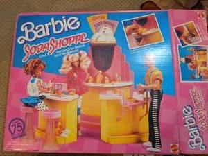 lot 65 image: Vintage Barbie Soda Shoppe