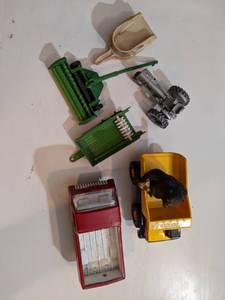 lot 73 image: Tonka and John Deere Trucks and Trailers