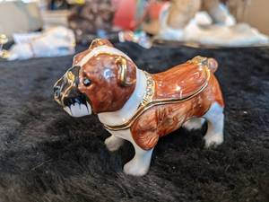 lot 303 image: Jewel Encrusted Bull Dog Trinket Box