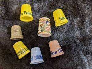 lot 169 image: Vintage Thimble Lot