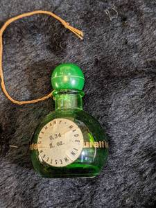 lot 176 image: Vintage Perfume Bottle - Berlin