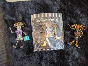lot 154 image: Brooches - Uptown Brats