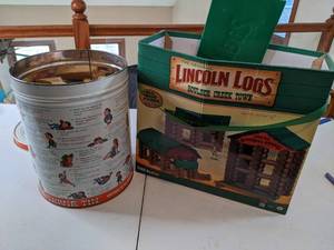 lot 18 image: Lincoln Logs and Blocks