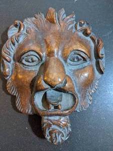 lot 295 image: Wood Plaster Lion Head Plaque