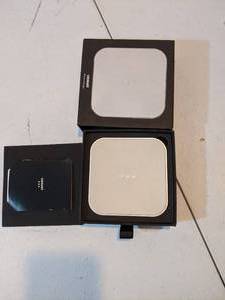 lot 272 image: Catch1 Wireless Charger NIB