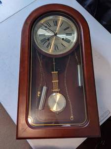 lot 34 image: Vintage Waltham Wall Clock - Wind-up
