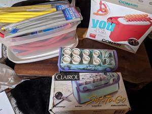lot 91 image: Style your Hair with Hot Rollers and or Link Curlers