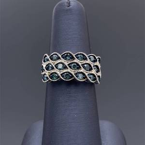 lot 60 image: Beautiful Black Diamond Dinner Ring in Sterling Silver