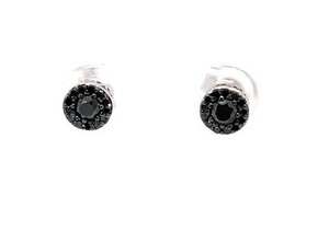 lot 69 image: 12 Carat Black Cluster Diamond Estate Stud Earrings