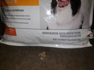 lot 14 image: Hills Prescription Diet cd Multicare Urinary Care Chicken Flavor Dry Dog Food
