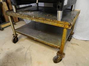 lot 14 image: Stainless Steel Equipment Stand with Shelf on Wheels