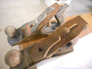 lot 45 image: 2 Stanley Antique Planers