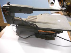 lot 47 image: Craftsman 16 in Scroll Saw
