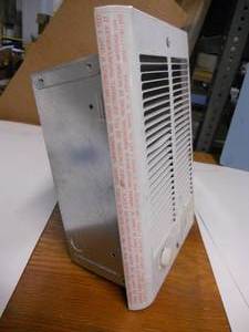 lot 41 image: Wall Heater