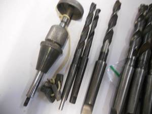 lot 7 image: Morse High Speed Tapered Shank Drill Bits for Lathe or CNC and Antique Screw Extractor  Repair - List of sizes on picture
