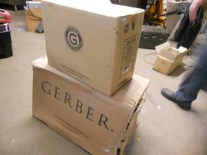 lot 14 image: Gerber Toilet, Tank, and Lid - New - British Bisquit Color