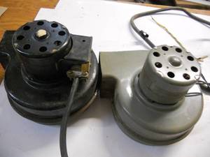 lot 135 image: 2 240v Blower Motors - Both Work
