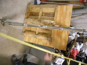 lot 176 image: Threaded Rod