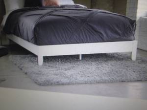 Simple Living Match Queen Platform ...