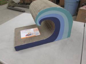 Cat Wave Scratcher...