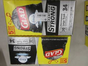 2- 34 ct Boxes of  Glad 30 Gallon T...