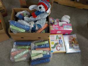 lot 9 image: Toys and Games...
