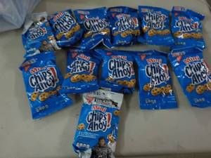 lot 248 image: Mini Chips Ahoy 3 oz- 13 bag near ...