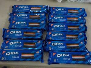 lot 261 image: Oreo Red, White, or Blue Layers of ...