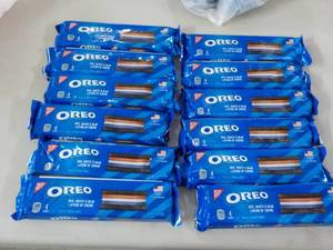 lot 266 image: Oreo Red, White, or Blue Layers of ...