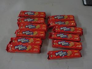 lot 271 image: Nutter Butter 4 Cookies in each 12...