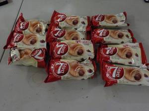 lot 289 image: 7 Days Soft Croissant with Chocolat...