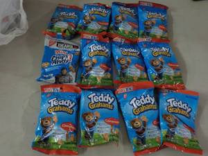 lot 302 image: Teddy Grahams and Mini Chip Ahoy 12...