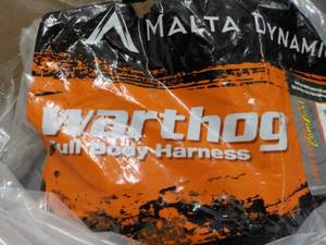 lot 77 image: Wart Hog Full Body Harness...
