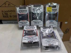 lot 94 image: 5 Stereo Install Kits...