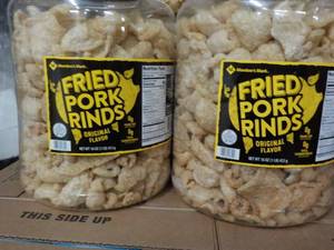 lot 124 image: 2 - 16 oz Tubs Fried Pork Rinds...