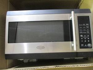 Chefs Mark Microwave new in box...