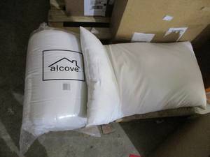 Finish Size Alcove Comforter and a ...