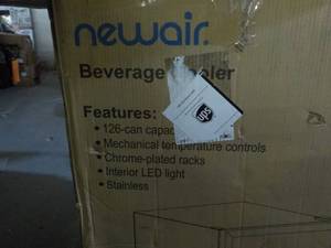 New Air Beverage Cooler 126 can ca...
