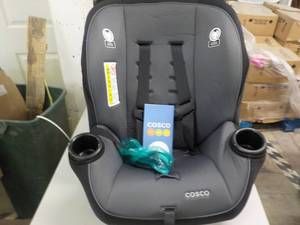 Cosco Convertible Car Seat...
