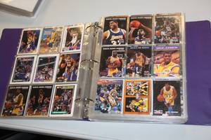 lot 54 image: NBA Hall of Fame and Superstar Binder