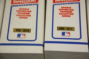 lot 107 image: Sports Impressions Figurine Resale Lot  (4) Babe Ruth (5) Hank Aaron