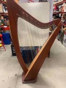 lot 12 image: Full Size 39 String Harp 61 Tall