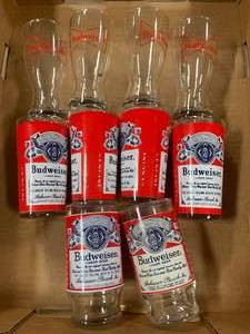 lot 16 image: Lot of 10 Vintage Budweiser Glasses