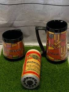 lot 37 image: Rare Thermo Serv Budweiser Mugs & Telephone