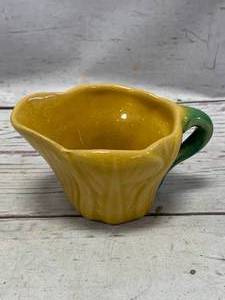 lot 54 image: Rosemeade Cream in Great Shape
