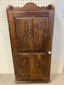 lot 78 image: Antique Cabinet 34 x 16 12 x 5