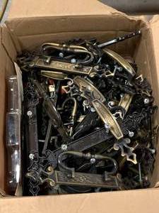 lot 99 image: Large Box of Bar Pulls  Plates